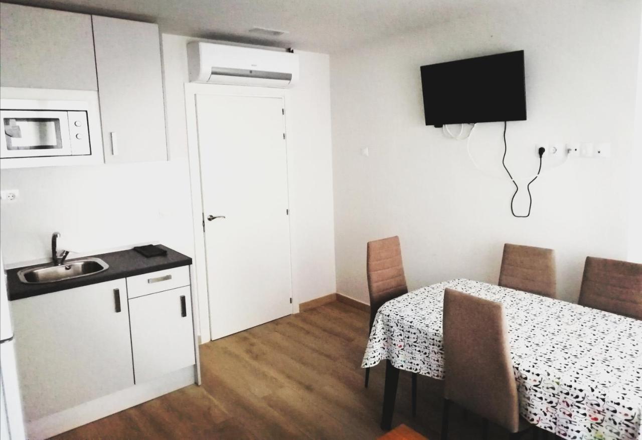 Apartamentos Turisticos Plaza San Juan 2 Tudela Exteriör bild