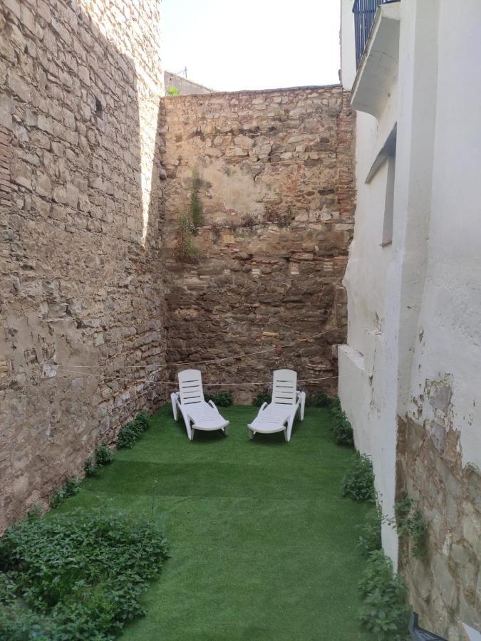 Apartamentos Turisticos Plaza San Juan 2 Tudela Exteriör bild