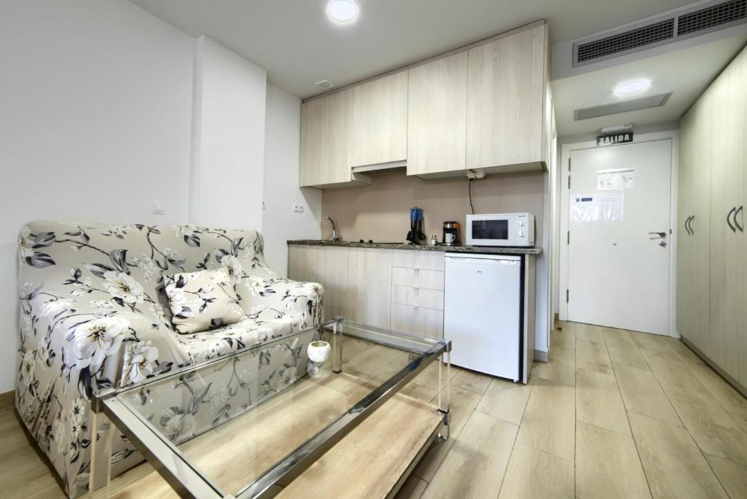 Apartamentos Turisticos Plaza San Juan 2 Tudela Exteriör bild